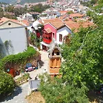 Ferah Kas