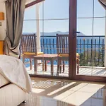 Ferah Hotel 3*