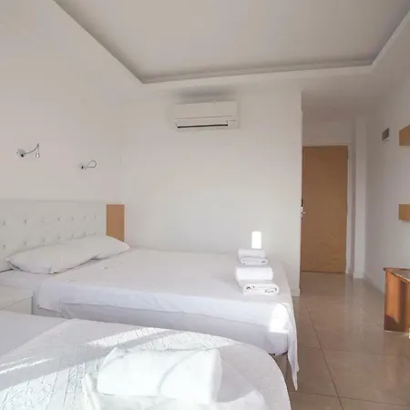 Ferah Hotel